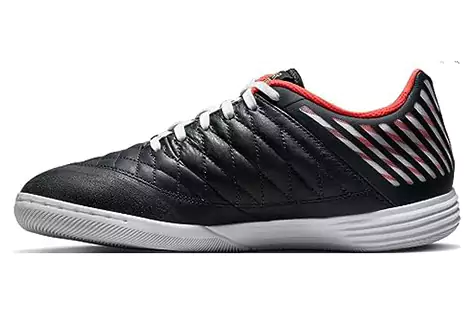 Nike Legend 8 Academy Indoor